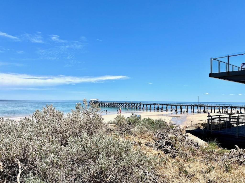 Kerrigan'S On Seaview- One Minute Walk To Beach - Not Beachfront Henley Beach South Экстерьер фото